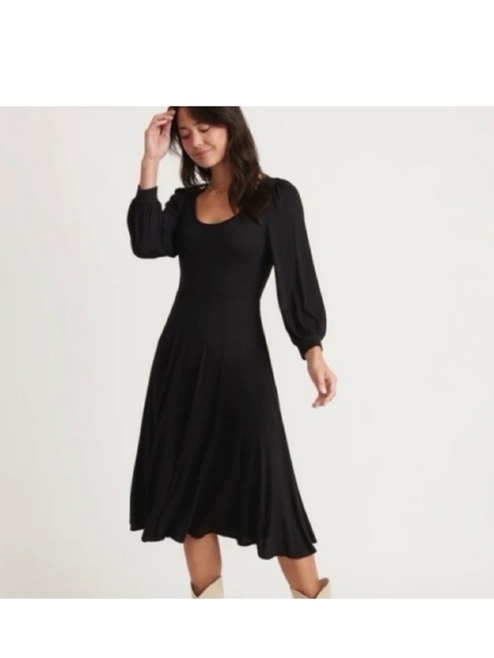 Marine Layer Dresses & Skirts - Marine Layer Lexi Midi long sleeve size L